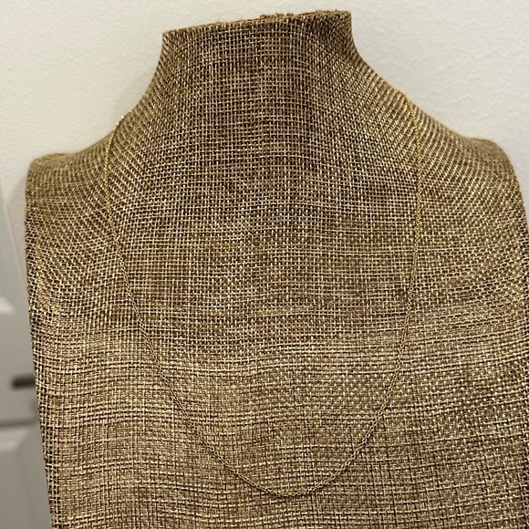 Jane Win Adjustable Delicate Chain - Picture 5 of 5